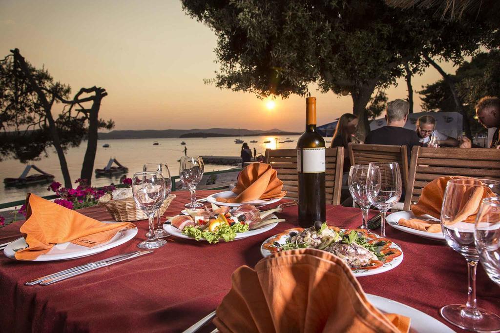 Mobile Home Heaven Biograd Biograd Na Moru Esterno foto